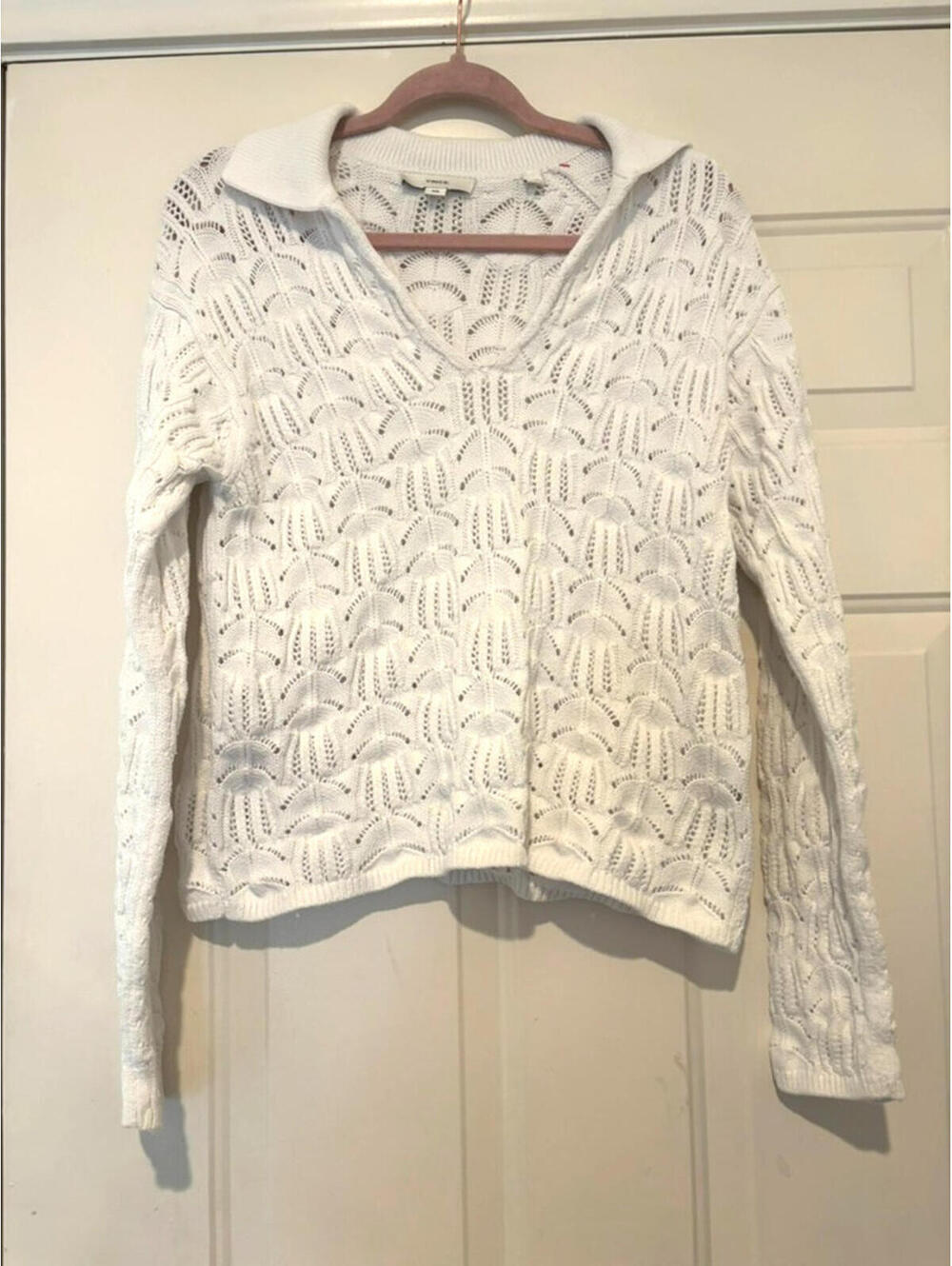 Vince sz M 87% cotton V neck collared decorative knit long sleeve sweater‎ B
